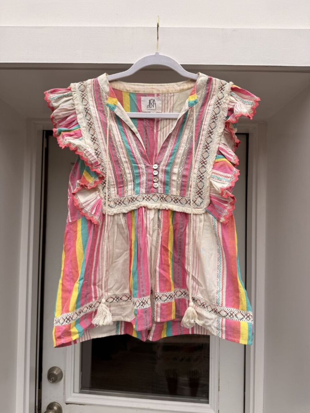 dRA Los Angeles Colorful Stripe Ruffle Top | Size S